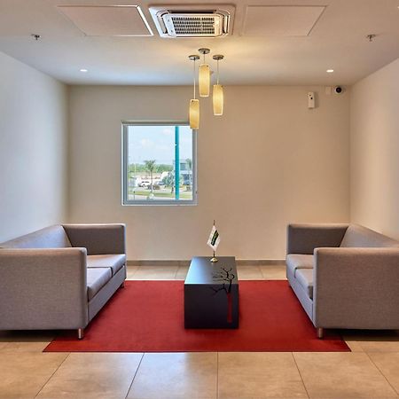 City Express Junior By Marriott Tijuana Otay Εξωτερικό φωτογραφία