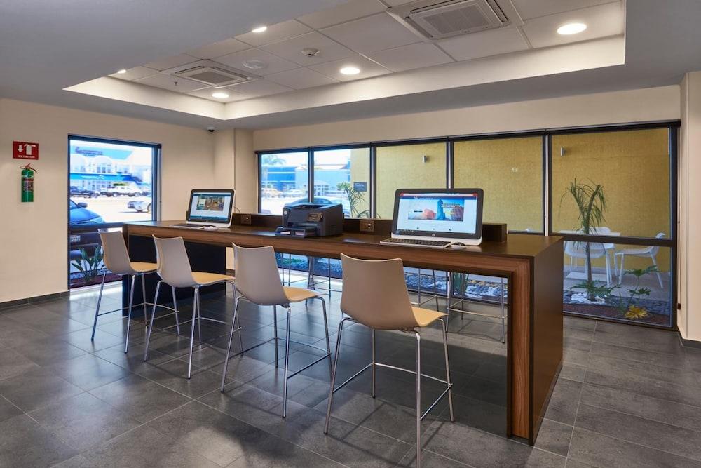 City Express Junior By Marriott Tijuana Otay Εξωτερικό φωτογραφία
