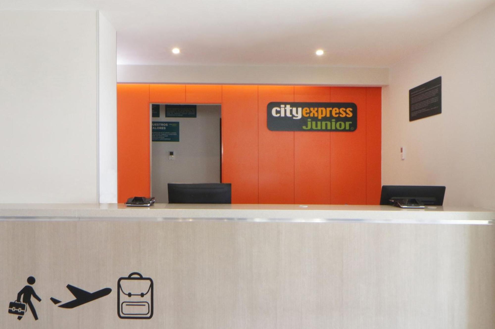 City Express Junior By Marriott Tijuana Otay Εξωτερικό φωτογραφία